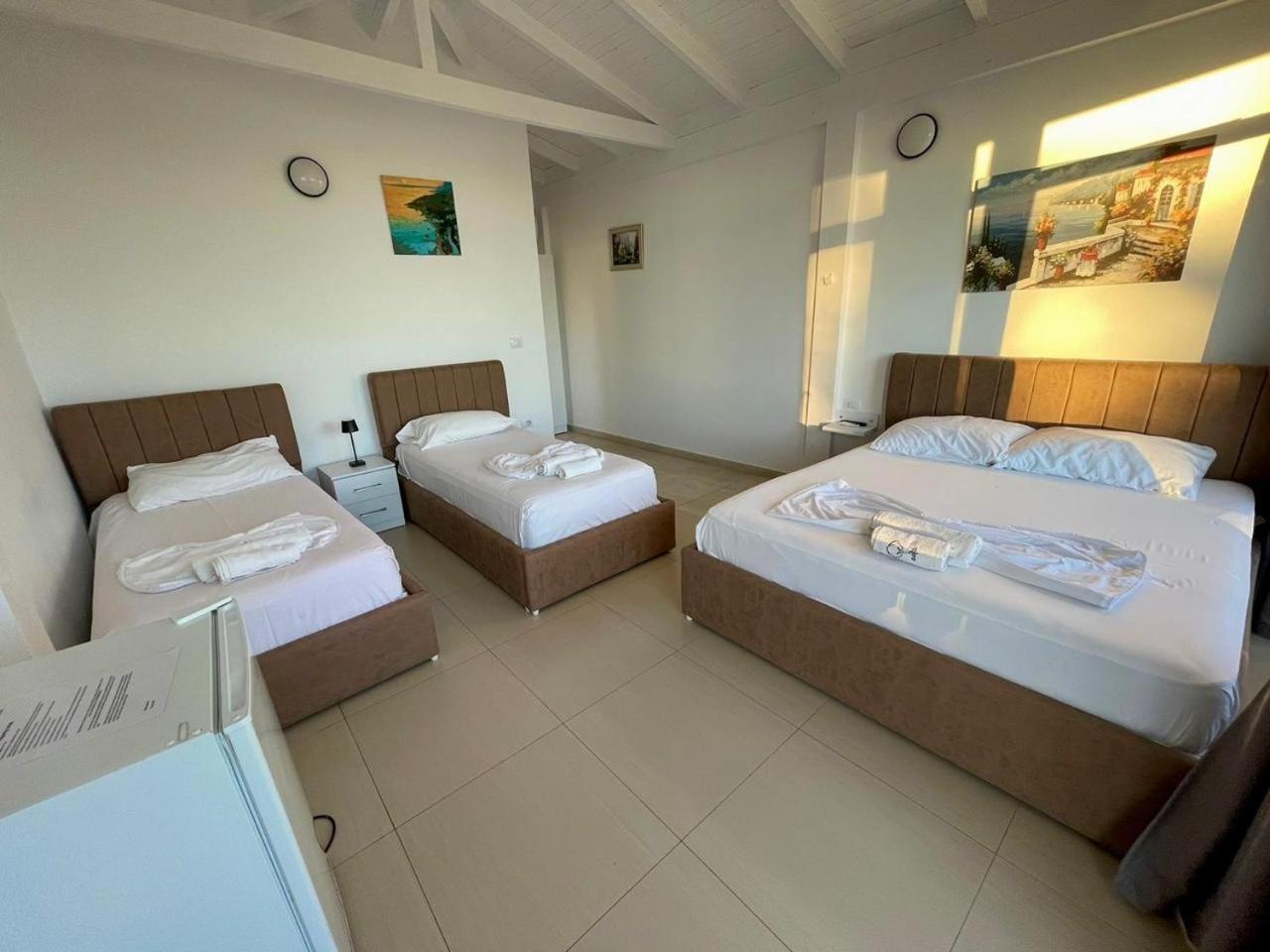 Essos Villas Dhërmi Exterior foto