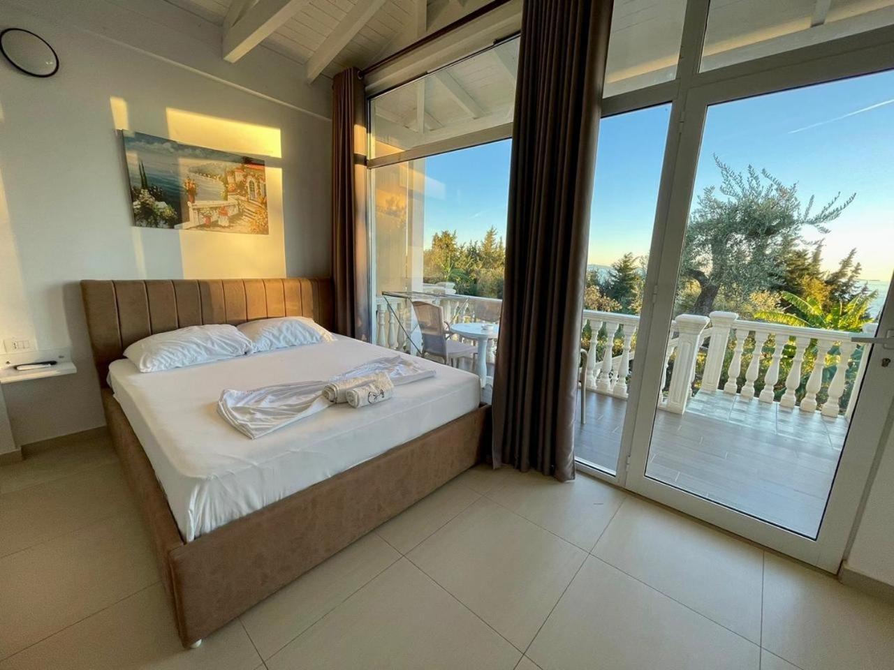Essos Villas Dhërmi Exterior foto